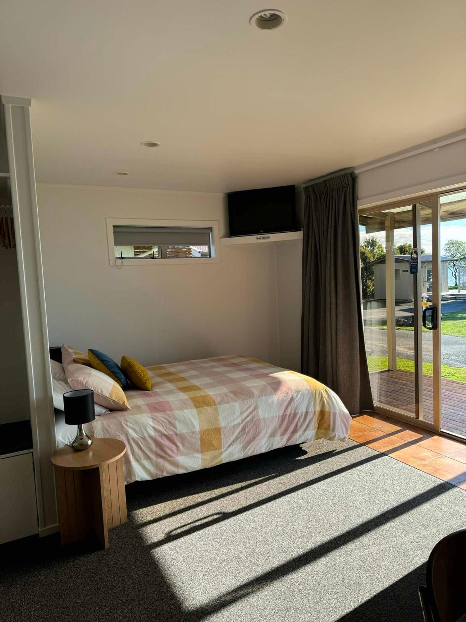 Pohara Beach TOP 10 Holiday Park Bagian luar foto