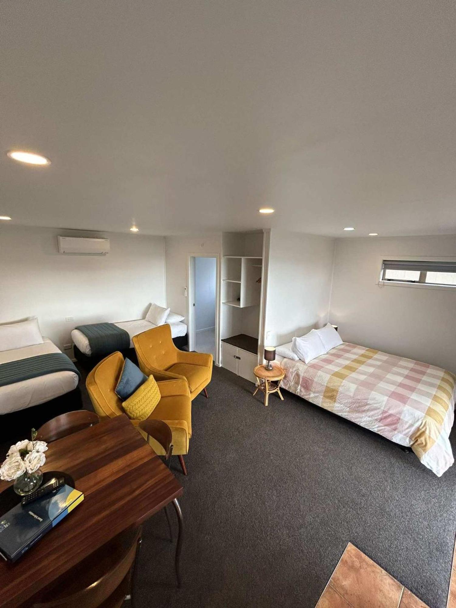 Pohara Beach TOP 10 Holiday Park Bagian luar foto