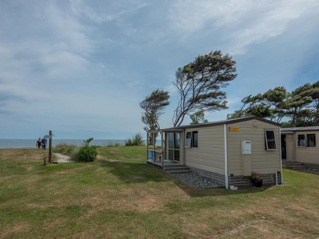 Pohara Beach TOP 10 Holiday Park Bagian luar foto